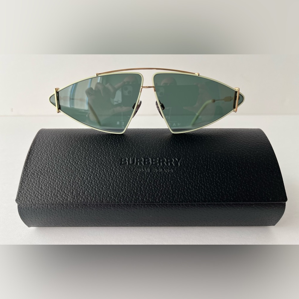 Burberry 3111 Sunglasses Gold 101771 New